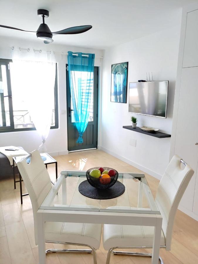 Apartment Portonovo Paraiso II - Sea View - Swimming Pool - Good Wifi - Old Town Puerto del Carmen  Luaran gambar