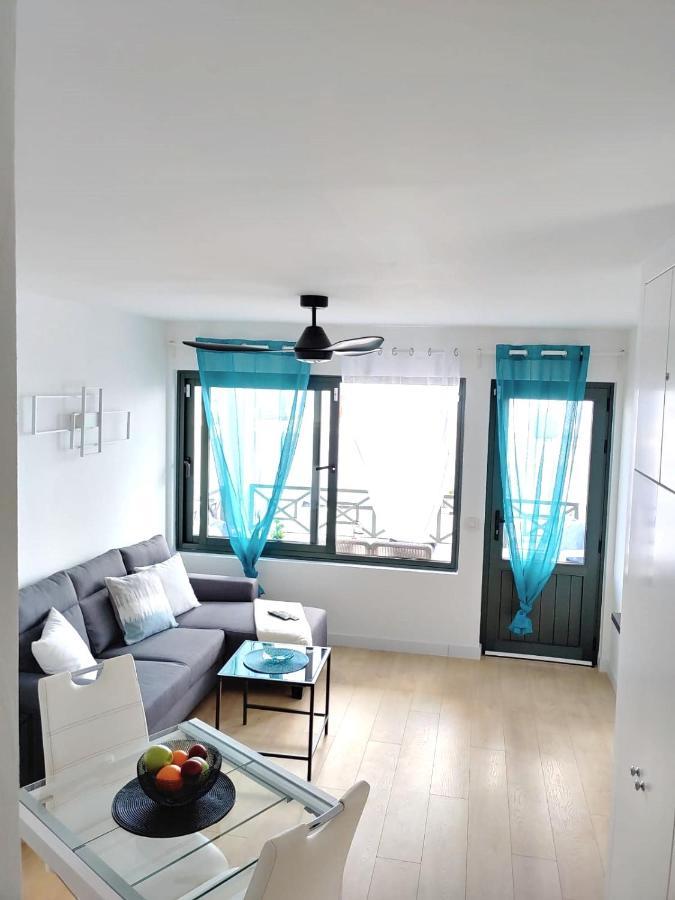 Apartment Portonovo Paraiso II - Sea View - Swimming Pool - Good Wifi - Old Town Puerto del Carmen  Luaran gambar