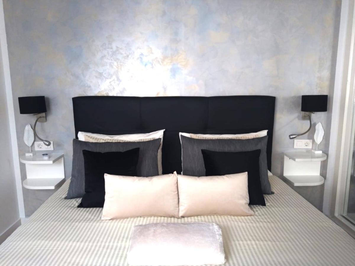Apartment Portonovo Paraiso II - Sea View - Swimming Pool - Good Wifi - Old Town Puerto del Carmen  Luaran gambar